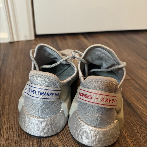 Adidas size 6 NMD - Picture 3 of 3